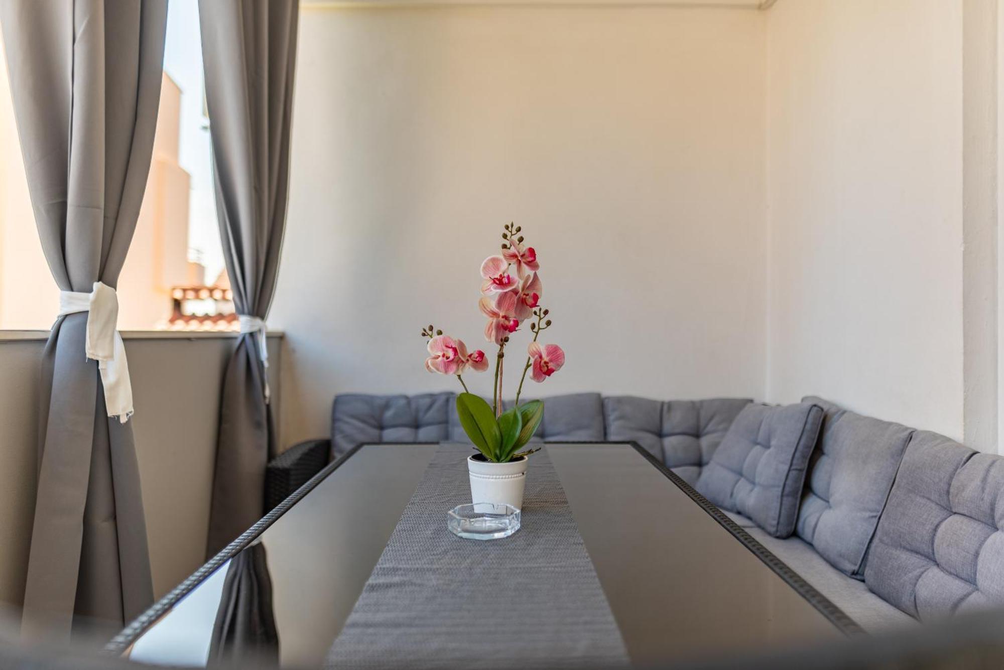 Floyd Apartament Bibinje